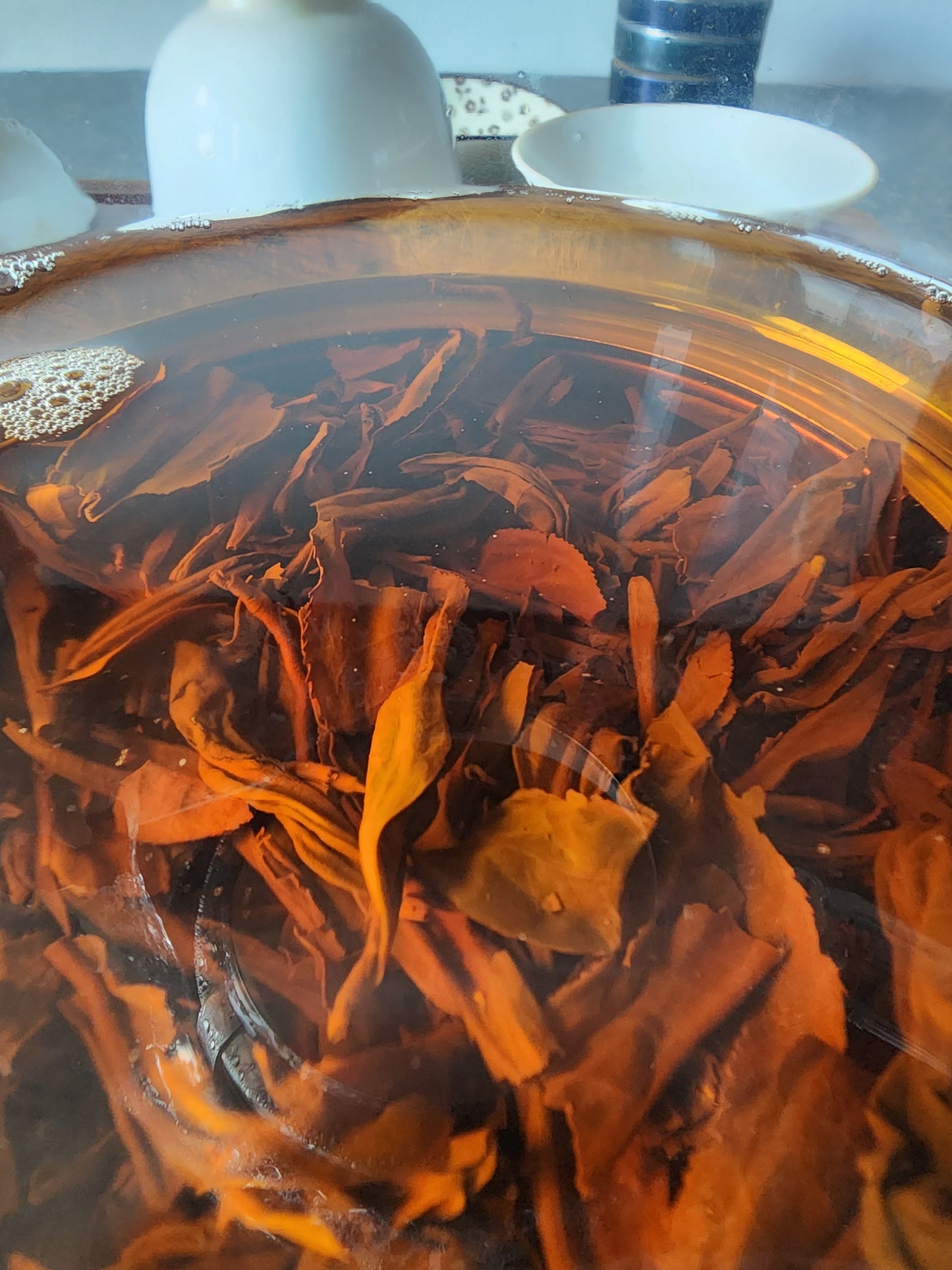 2024 Yiwu Gushu black tea 100g cake