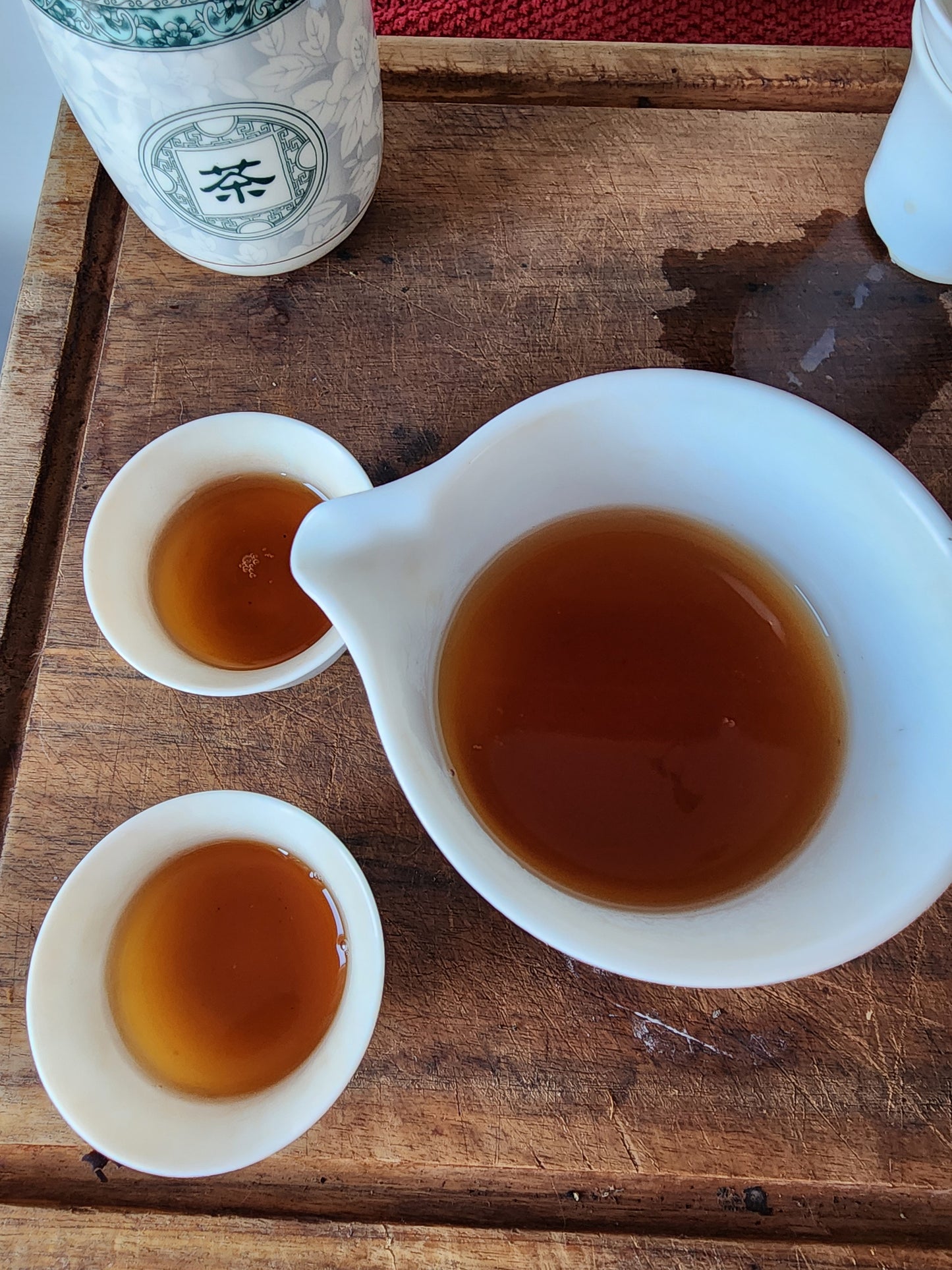 2024 Yiwu Gushu black tea 100g cake